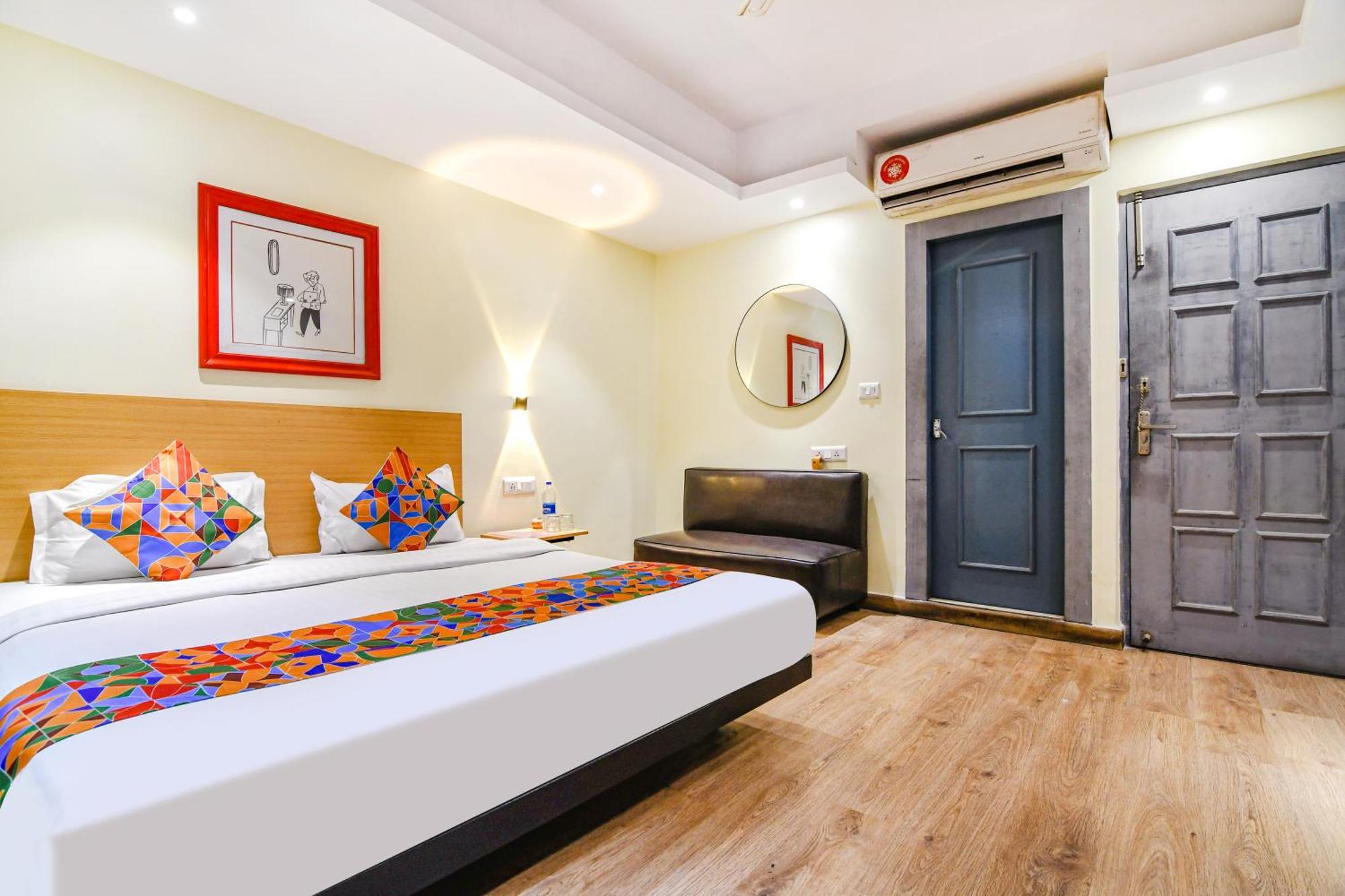 Отель Super Townhouse Suncitel Near Kolkata Airport Dam Dam Экстерьер фото