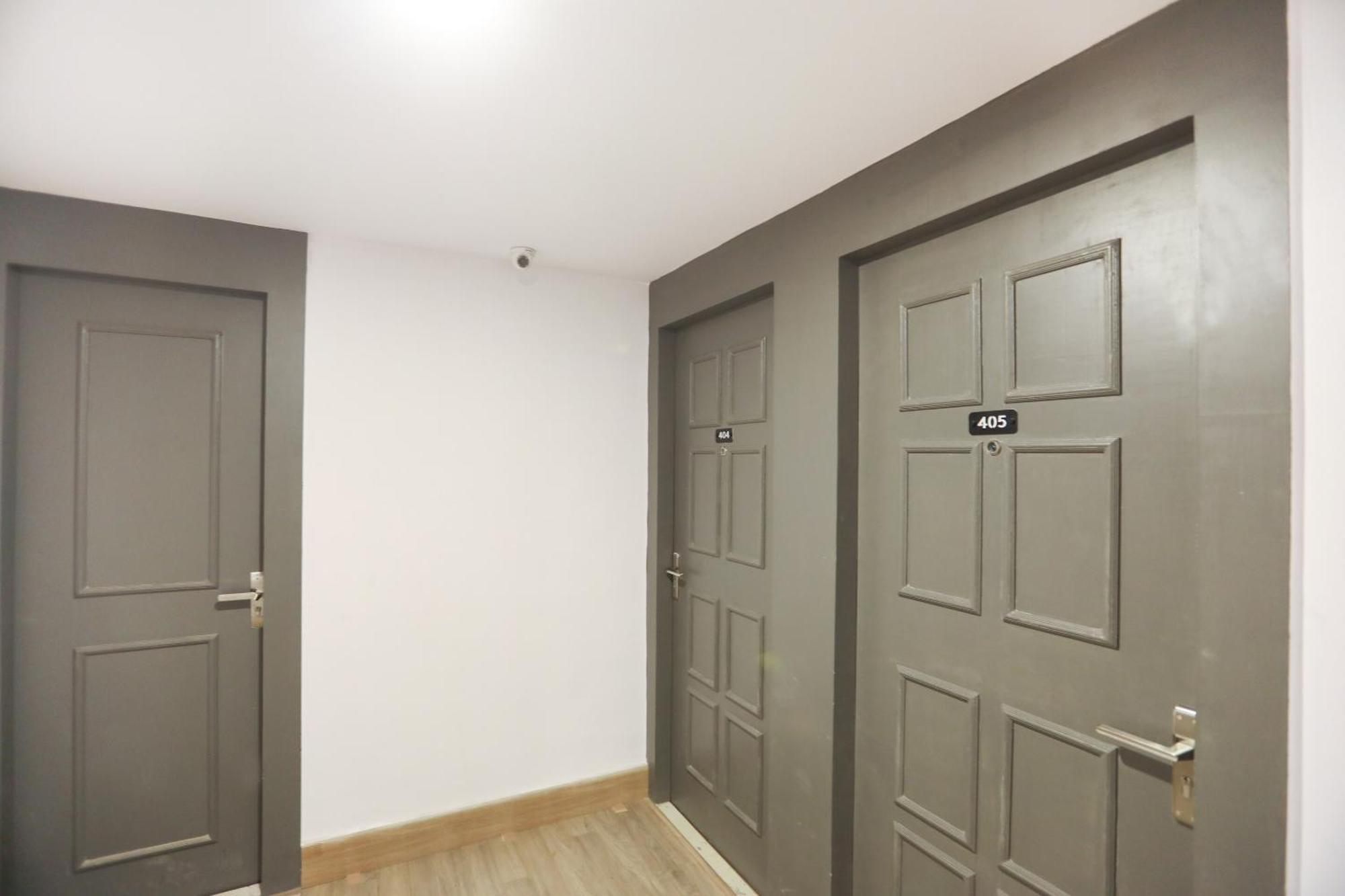 Отель Super Townhouse Suncitel Near Kolkata Airport Dam Dam Экстерьер фото